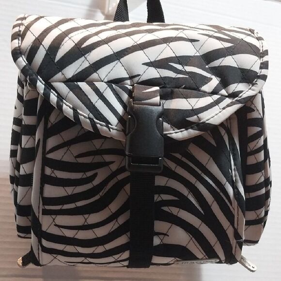 Black and White Travelon Quilted Backpack...New BUT NO TAGS - Picture 1 of 9